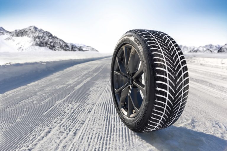 Autobild a testat distanțele de frânare a 54 de anvelope de iarnă, Bridgestone, Michelin, Goodyear și Kleber fiind printre cele mai bune