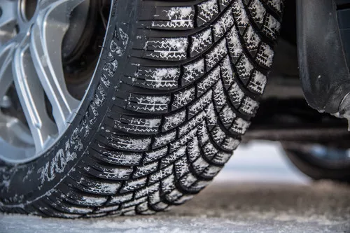 Bridgestone Blizzak LM-005 - 19
